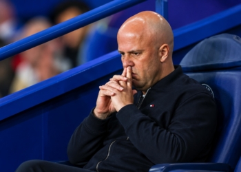 Arne Slot gelinkt aan verrassende overstap naar Europese topclub