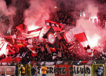Ajax vreest vervelende gevolgen na arrestaties in Kroatië