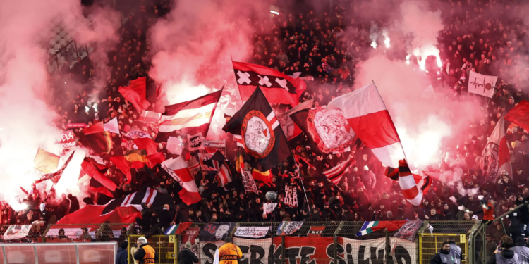 Ajax vreest vervelende gevolgen na arrestaties in Kroatië