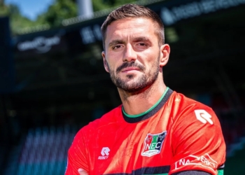 Onrust bij NEC: spelersgroep komt in opstand tegen Dusan Tadic