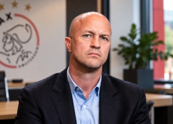 Ajax lijkt zich flink te hebben verkeken op transfer van Sean Steur