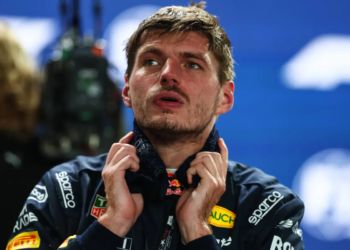 Formule 1 deelt flinke domper uit aan Verstappen voor GP Singapore