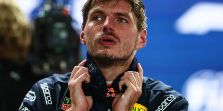 Formule 1 deelt flinke domper uit aan Verstappen voor GP Singapore