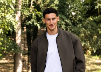 Dit is de nieuwe vriendin van Ruben van Bommel en zij is een hele bekende