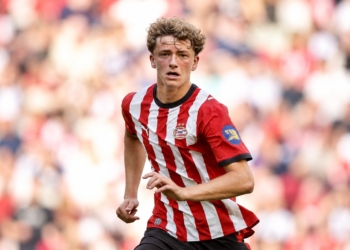 Sven Mijnans en Guus Til vormen nieuw aanvalsduo bij PSV na blessures